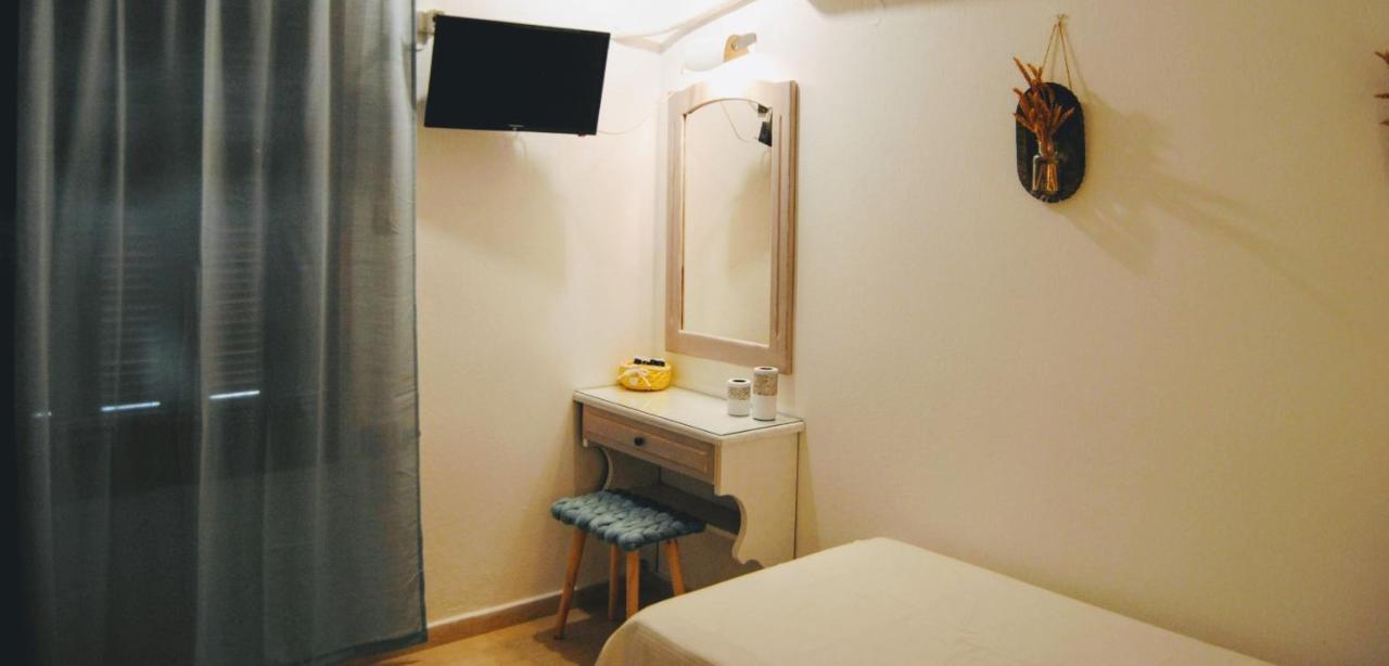 Fotinos House 3* İskados