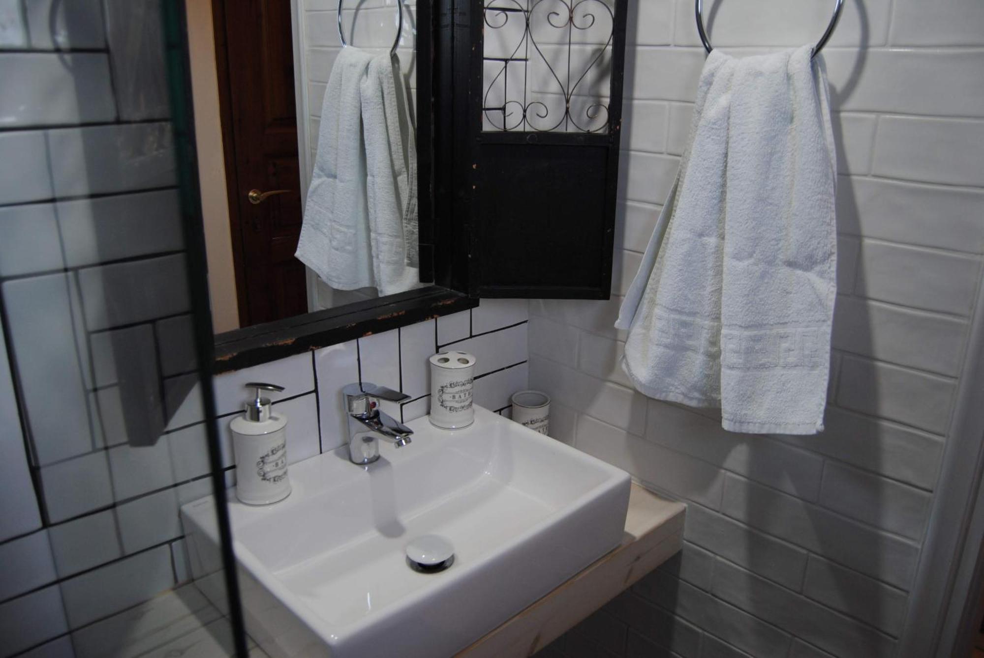 Pensiune Fotinos House 3*