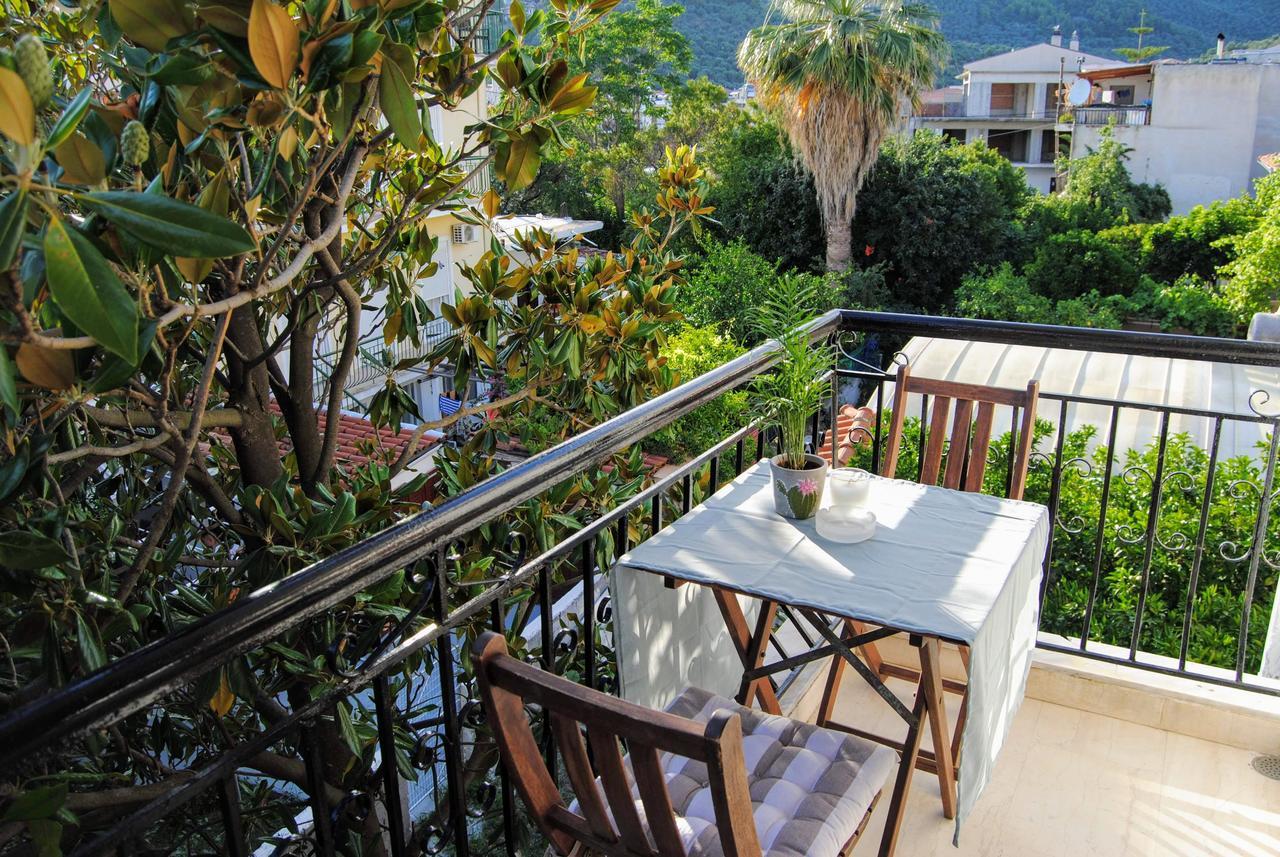 Fotinos House Pensiune 3*